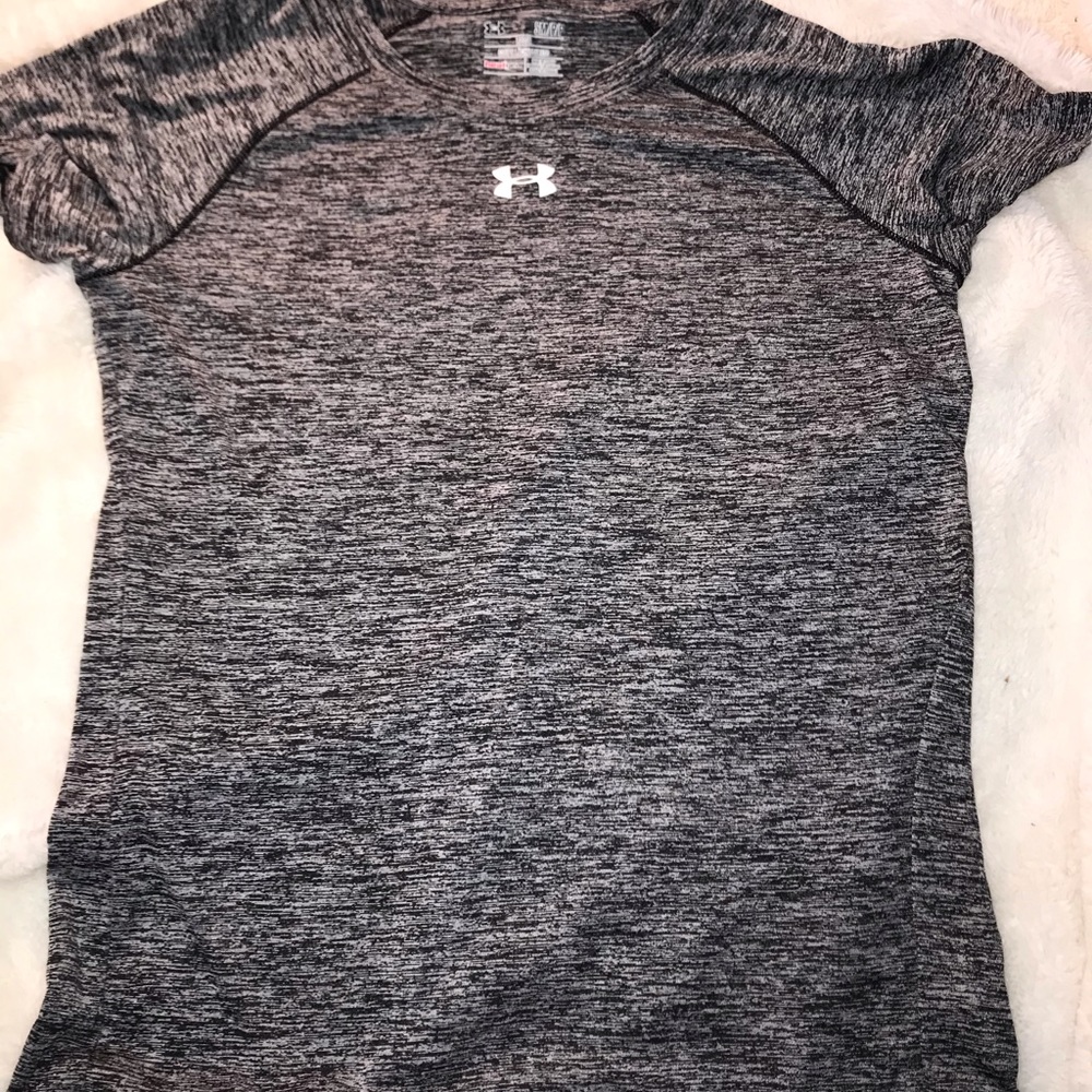 Dark Grey UNDER ARMOUR digi print workout tee